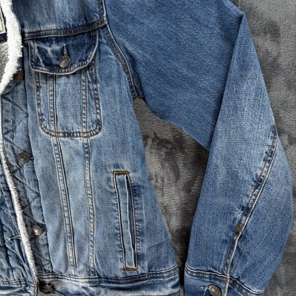 Abercrombie Fitch Sherpa Lined Denim Jacket Men S Blue Trucker Distressed - Picture 5 of 8